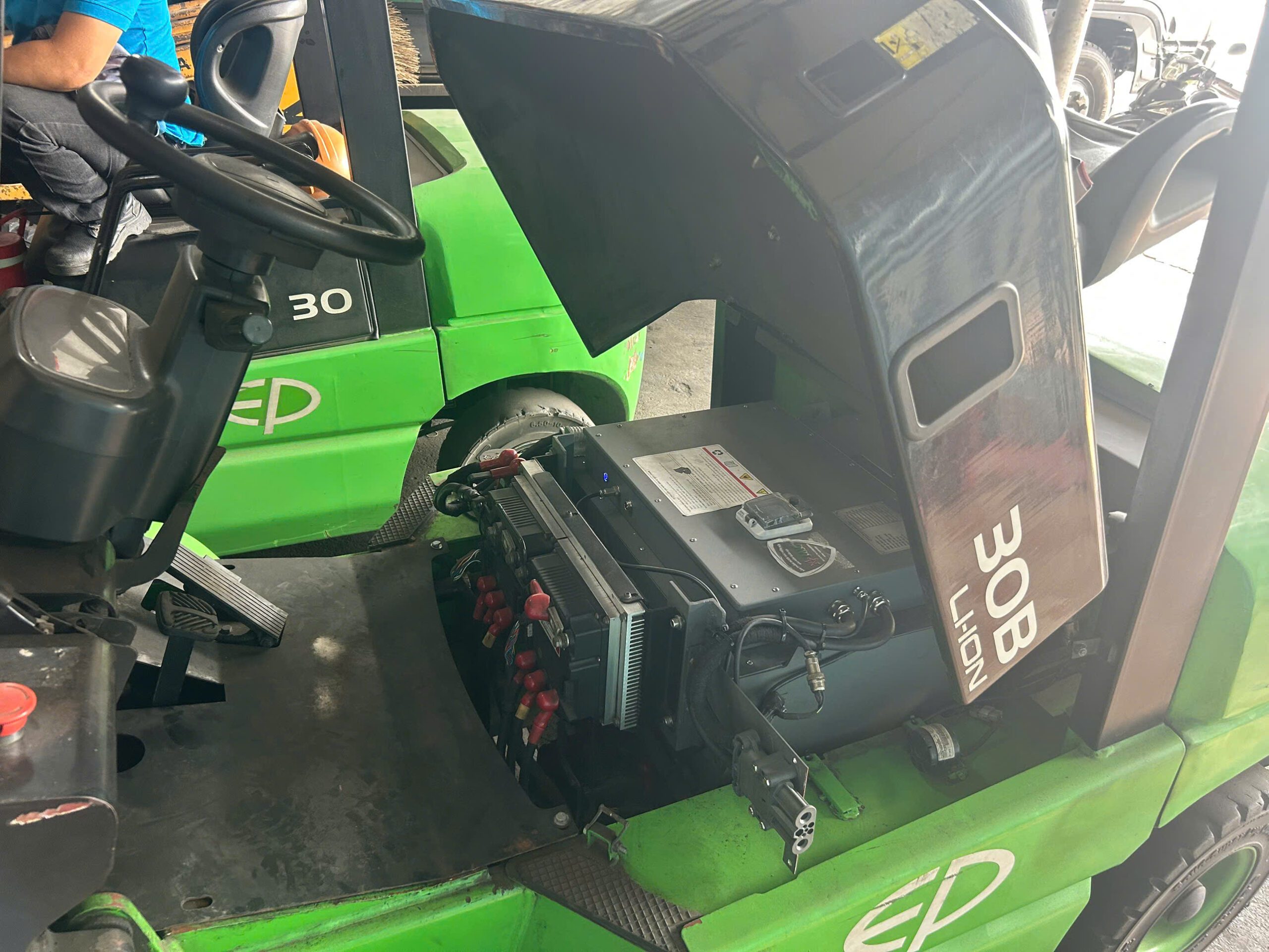 pin Lithium cho xe nâng